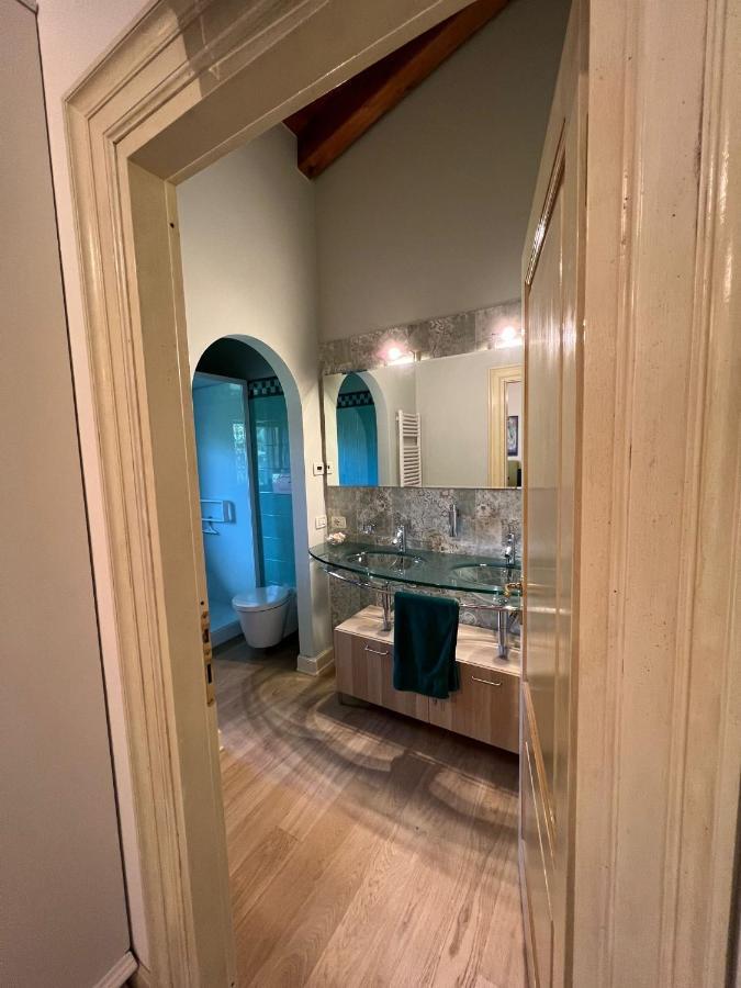 Steba House Savani Barbara Foresteria Lombarda ロナート エクステリア 写真